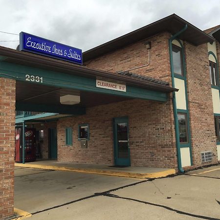 Executive Inn And Suites Dyersburg Exterior foto